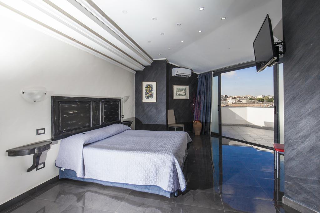 Etnaview Apartments Catania Bagian luar foto