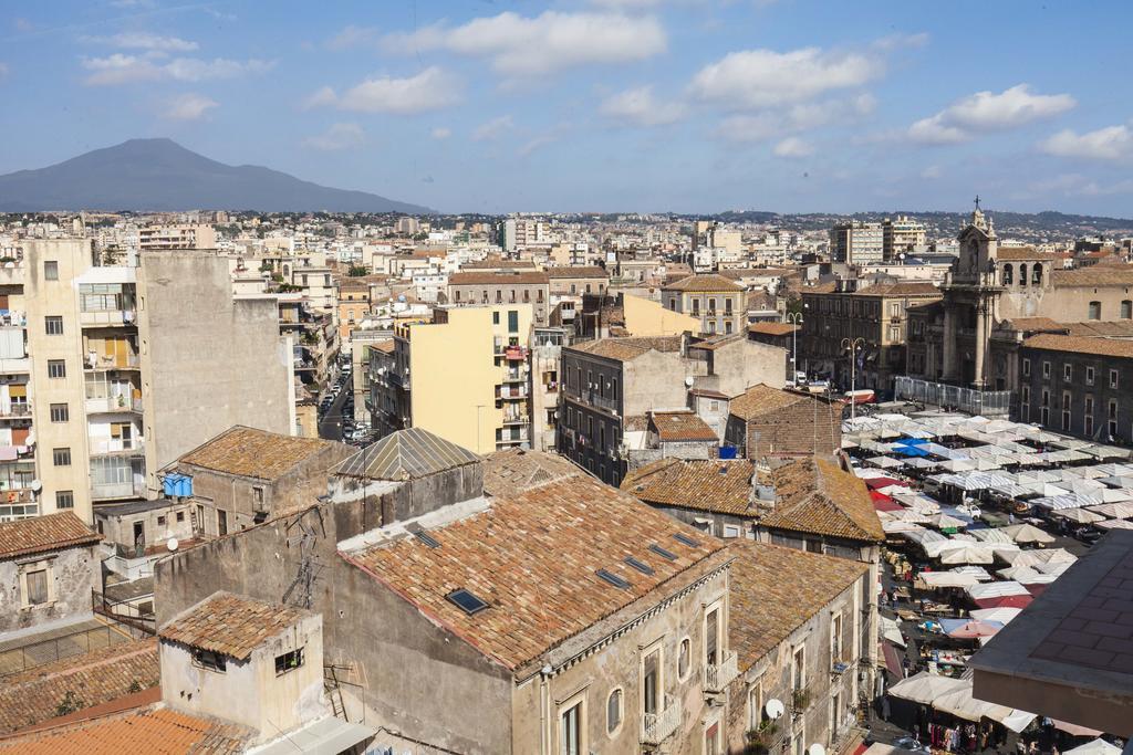Etnaview Apartments Catania Bagian luar foto