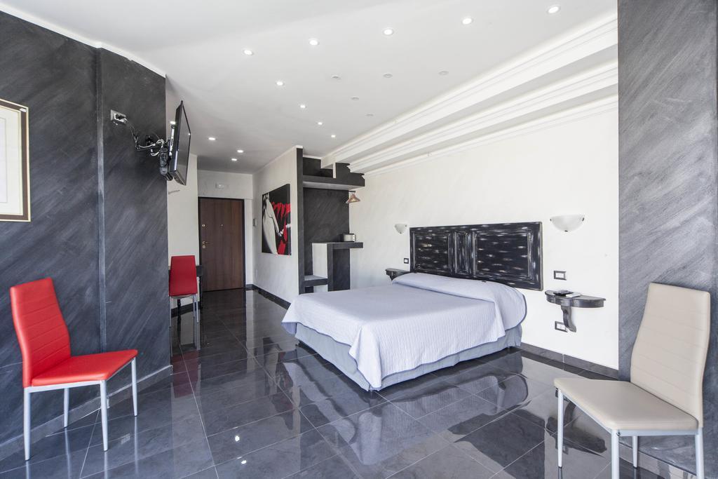 Etnaview Apartments Catania Bagian luar foto