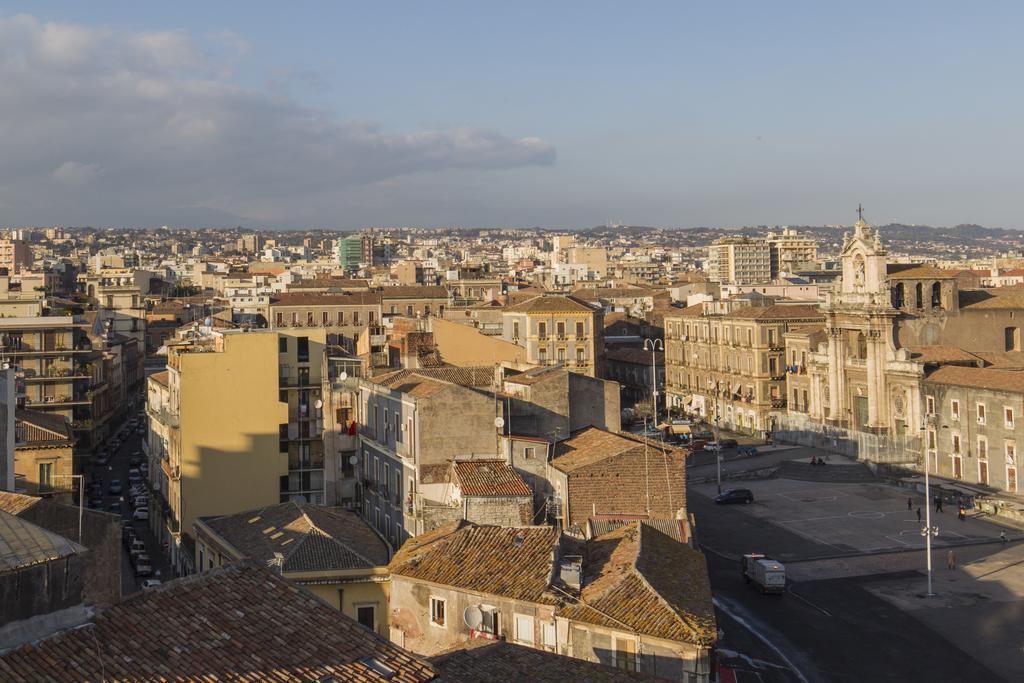 Etnaview Apartments Catania Bagian luar foto